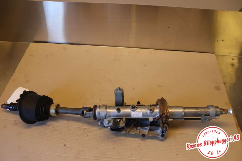 Rattaksel til Mercedes S-Klasse, 2005-2013 (W221) (W221) (MERCEDES|A 221 460 16 16)