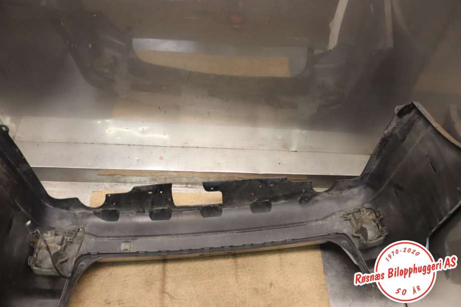 Støtfanger bak til Subaru Outback 2009-2014 (Type IV)  (SUBARU|57704AJ020|)