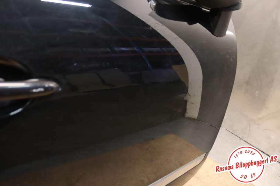 Dør høyre foran til Renault Scenic 2009-2016 (Type III) (RENAULT|801004462R|)