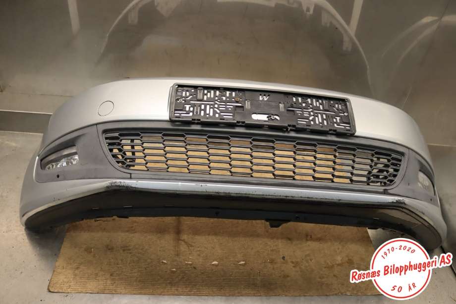 Støtfanger foran til VW Polo 2009-2014 (Type V, Fase 1)  (VOLKSWAGEN|6R0 807 221 R|)