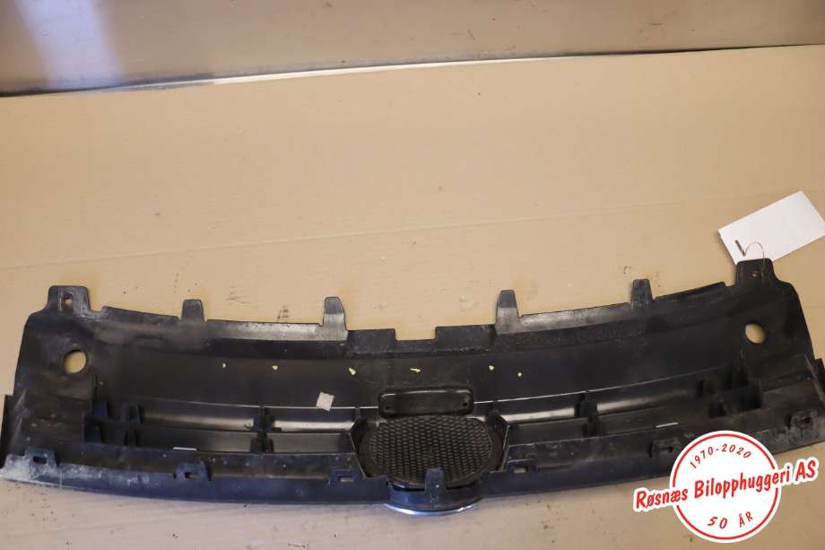 Grill til VW Polo 2009-2014 (Type V, Fase 1) (VOLKSWAGEN|6R0 853 651 C|)