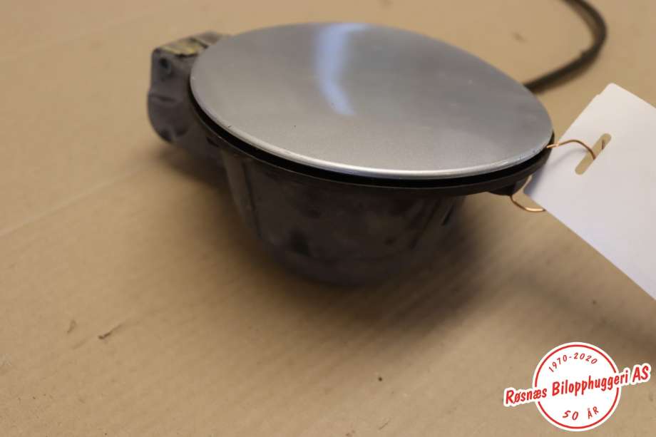 Tanklokk til VW Polo 2009-2014 (Type V, Fase 1) (VOLKSWAGEN|6R0 809 857 H|)
