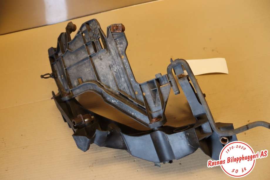 Frontlyktering venstre til Audi A4 2007-2014 (Type IV) (B8) (B8) (AUDI|8K0805607A|)