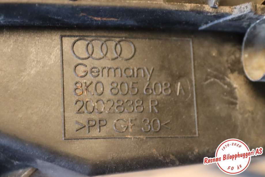 Frontlyktering høyre til Audi A4 2007-2014 (Type IV) (B8) (B8) (AUDI|8K0805608A|)