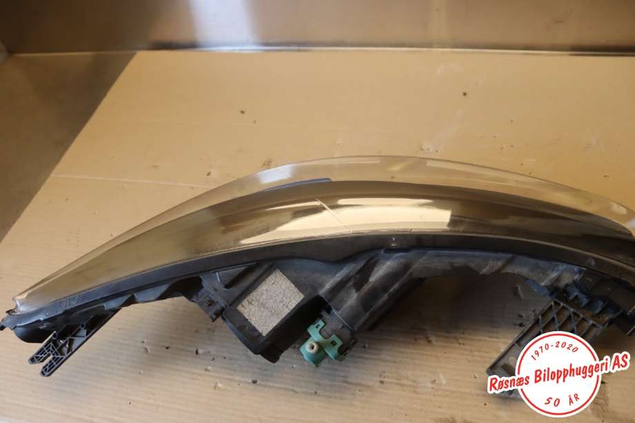 Frontlykt venstre halogen til Renault Zoe 2013-2019 (Fase 1)  (260609522R|)
