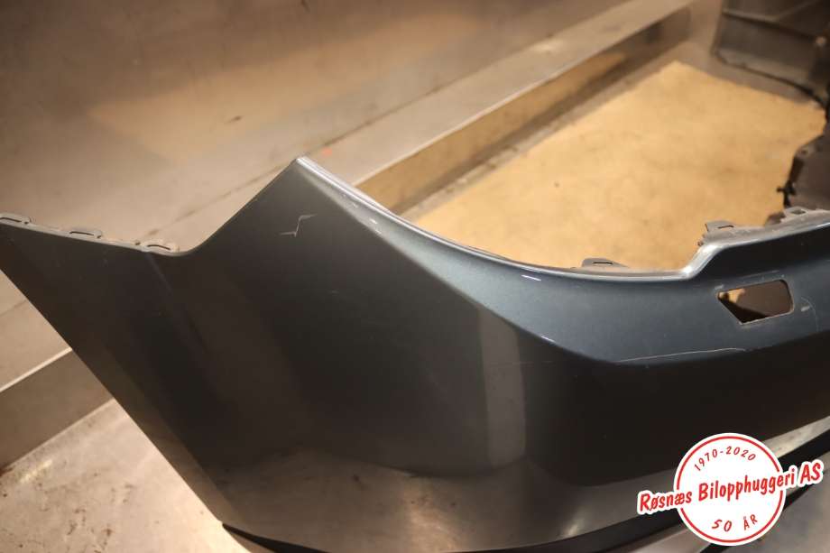 Støtfanger foran til Subaru Outback 2009-2014 (Type IV) (57702AJ080|)