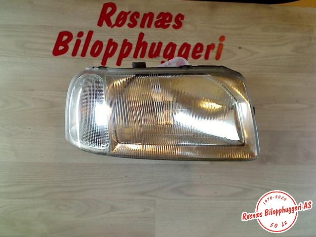 Frontlykt høyre halogen til Land Rover Freelander, 1998-2006 (Type I)  (LAND-ROVER|XBC000300)