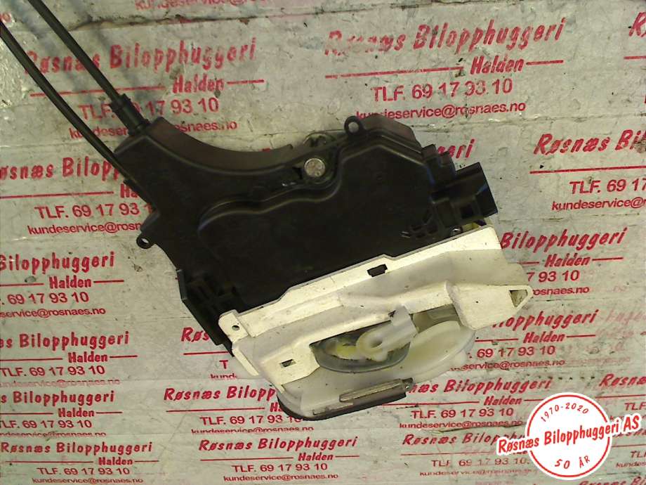 Låsekasse høyre til Peugeot 4007 2007-2012  