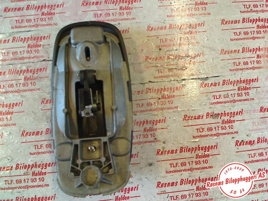 Dørhåndtak utv høyre foran til Renault Trafic 2001-2006  (8200170597|)