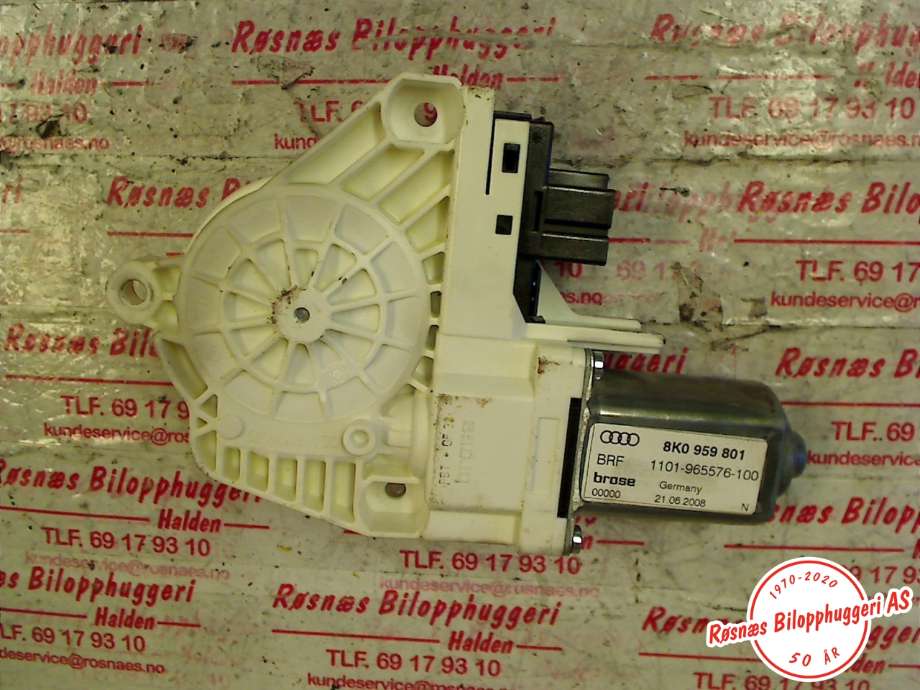 Ruteheis til Audi A4 2007-2014 (Type IV) (B8) (B8) (AUDI|8K0959801|1101965576100|)