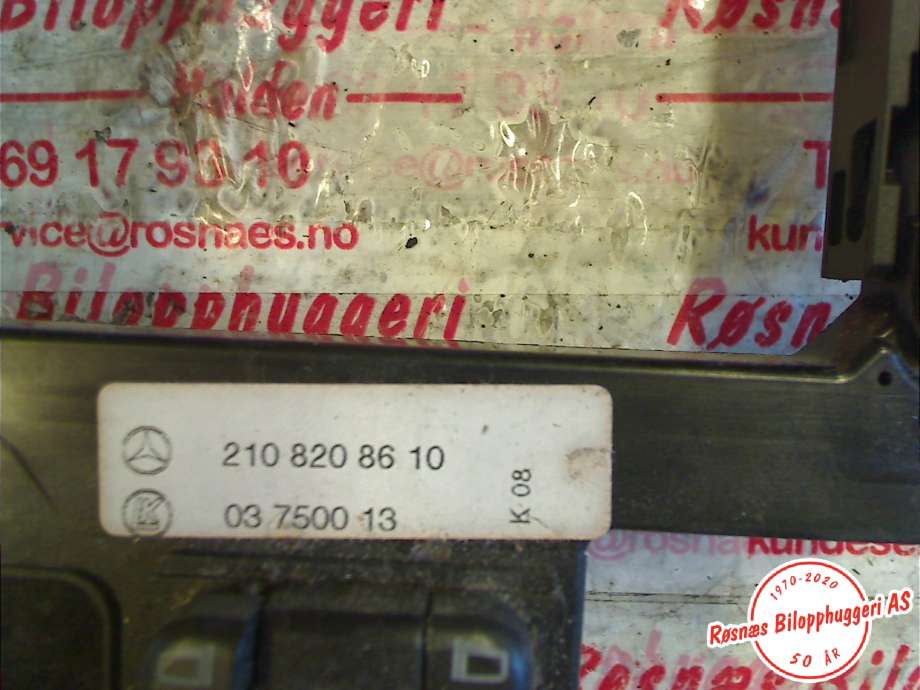 Bryter ruteheis til Mercedes E-Klasse 1995-2000 (Fase 1) (W210) (W210) (MERCEDES|2108208610|03750013|)