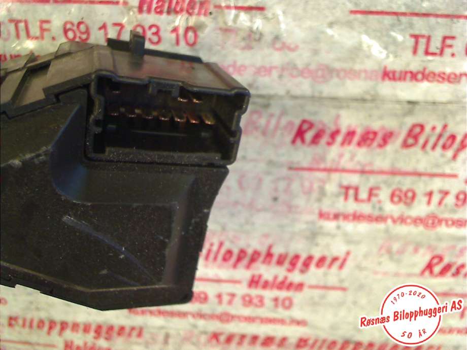 Bryter visker til Nissan X-Trail 2002-2007 (T30) (T30) (NISSAN|252608H705|)