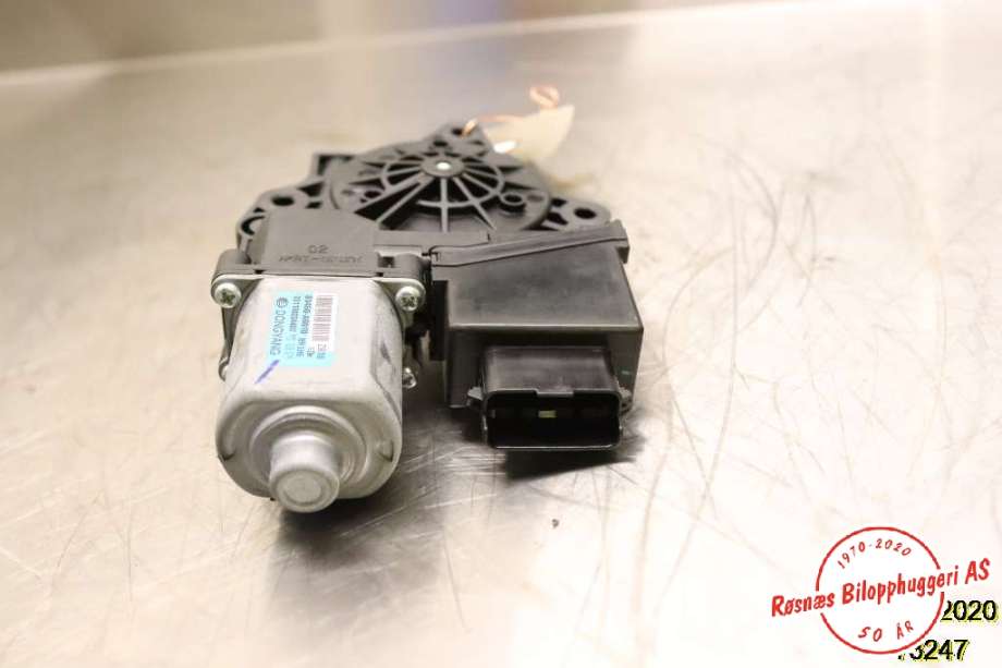 Ruteheis venstre til Hyundai i30 2007-2012 (Type I)  (HYUNDAI|83450A 6010|)
