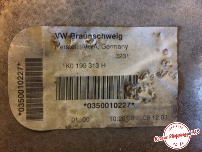 Travers foran hoved til VW Touran 2003-2006 (Type I, Fase 1)  (VOLKSWAGEN|1K0199313H|)