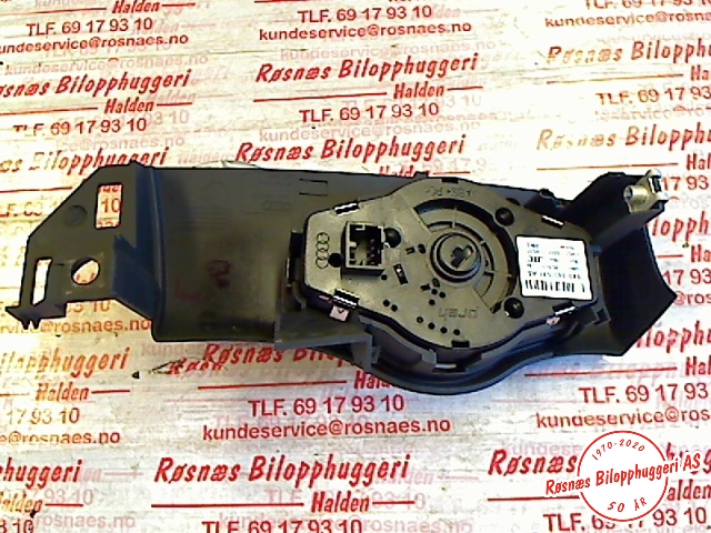 Bryter lys til Audi A4 2007-2014 (Type IV) (B8) (B8) (AUDI|8K0941531AS|)