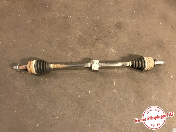 Drivaksel høyre foran til Opel Corsa C 2000-2006 (OPEL|)