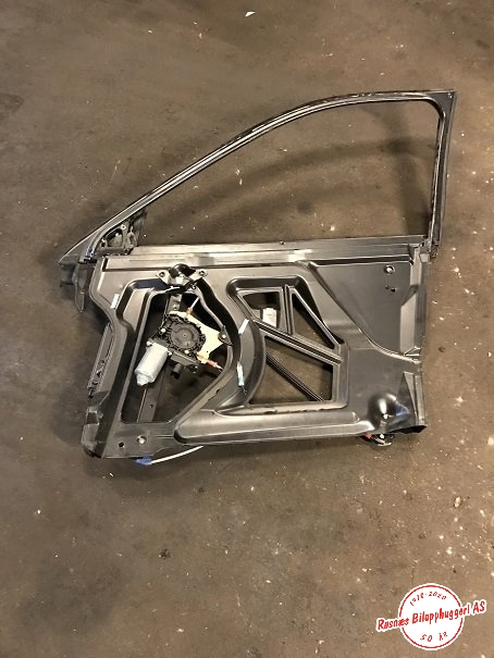 Ruteheis høyre foran til Audi A3 1996-2003 (Type I) (8L4837754||8L4959802C)