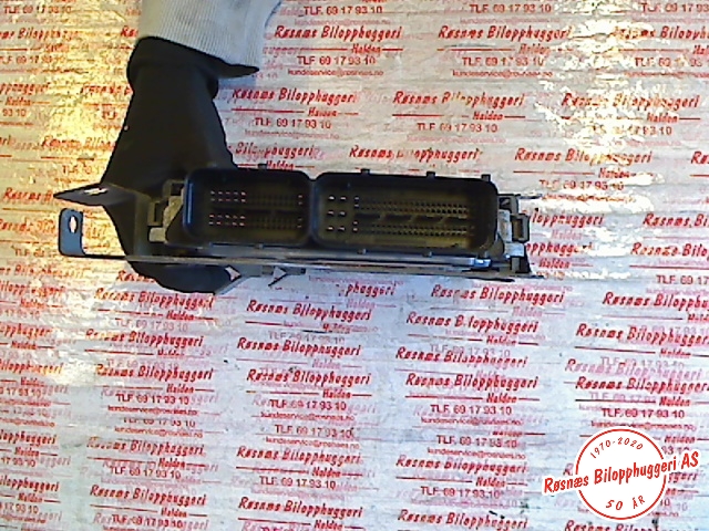 Styreenhet motor til VW Touran 2003-2006 (Type I, Fase 1)  (VOLKSWAGEN|03G906021DM|0281012737|)