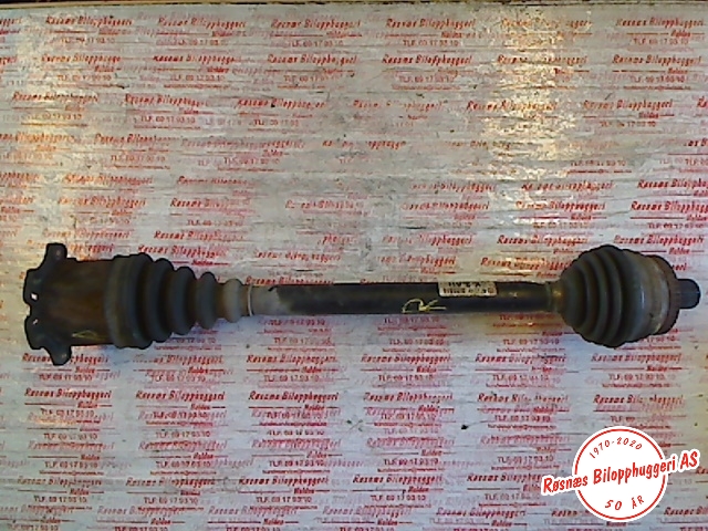 Drivaksel høyre foran til Audi A4 2001-2004 (Type II) (B6) (B6) (AUDI|8E0407272AH|)