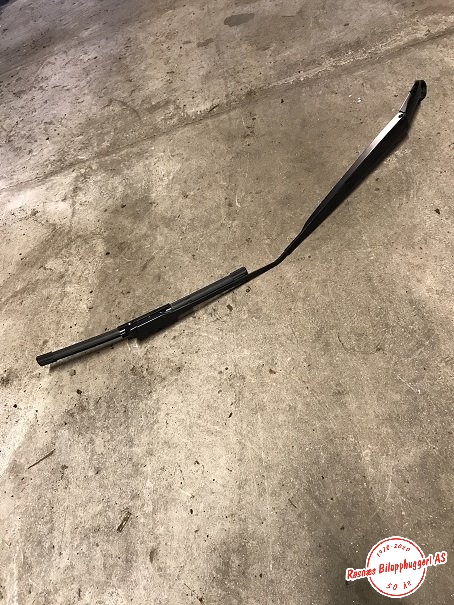 Viskerarmer frontrute til Nissan Qashqai 2007-2010 (Type I, Fase 1) (NISSAN|)