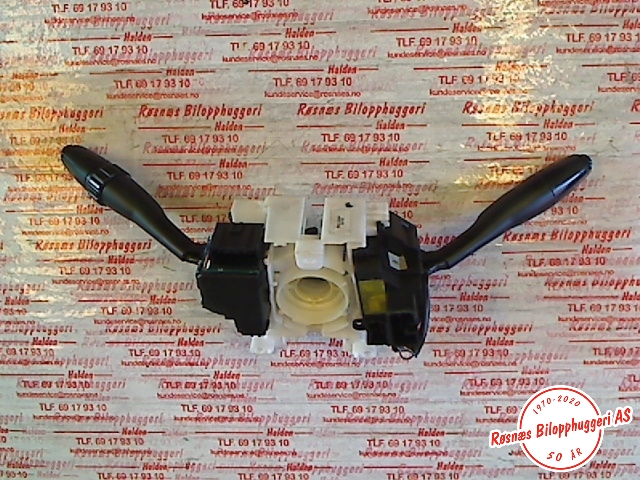 Bryter combi til Mitsubishi Space Star 1999-2005 (Type I)  (MITSUBISHI|MR912009|)