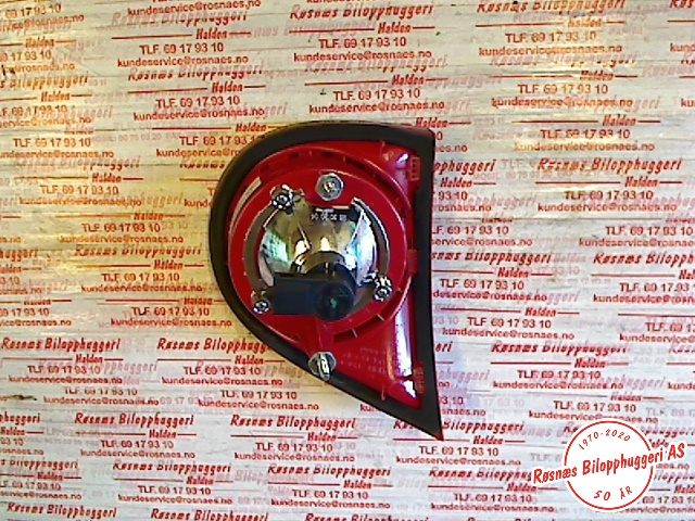 Baklykt høyre indre til VW Golf V, Combi 2003-2008  (VOLKSWAGEN|1K6945094E|)