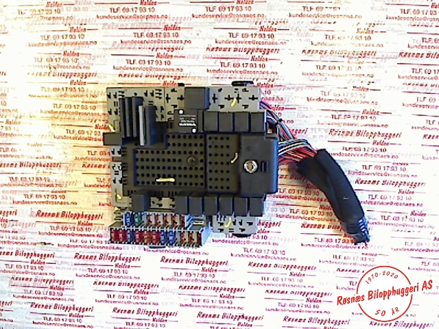 Sikringsboks til Volvo V70, 2005-2007 (Type II, Fase 2) (VOLVO|9162316)