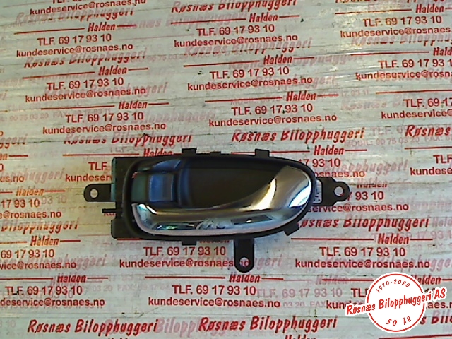 Dørhåndtak inv høyre bak til Nissan Leaf, 2011-2017 (Type I)  (NISSAN|)