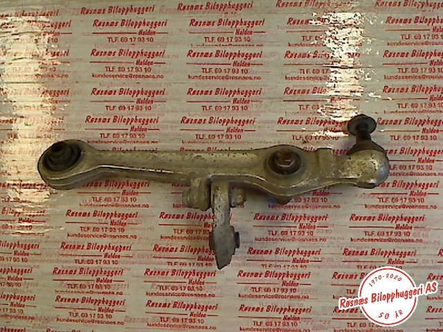 Bærebru høyre foran nedre til Audi A6 2001-2004 (Type II, Fase 2) (C5) (C5) (AUDI|)