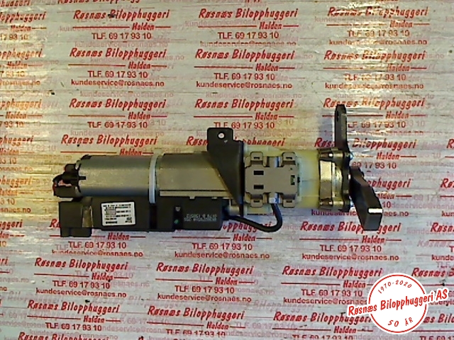 Baklukeåpner motor til Audi A4 2007-2014 (Type IV) (B8) (B8) (AUDI|8K9827851A|)