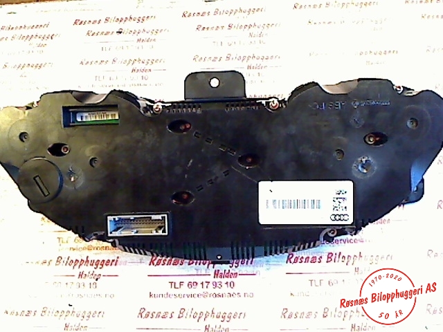 Speedometer til Audi A4 2007-2014 (Type IV) (B8) (B8) (AUDI|8K0920931C|)