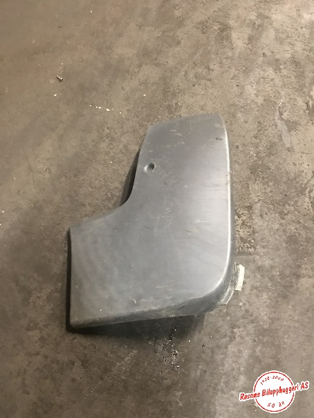 Støtfangerving venstre bak til Renault Trafic 2001-2006 (RENAULT|)