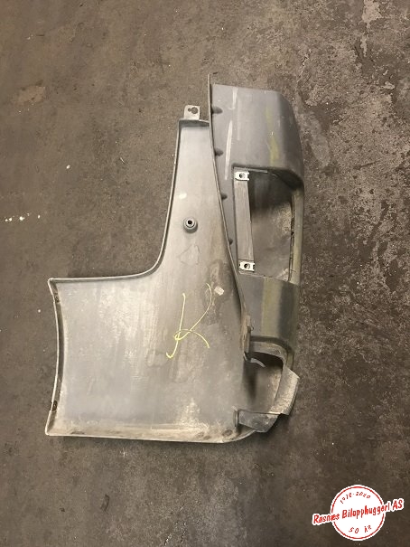 Støtfangerving høyre bak til Renault Trafic 2001-2006  (RENAULT|)