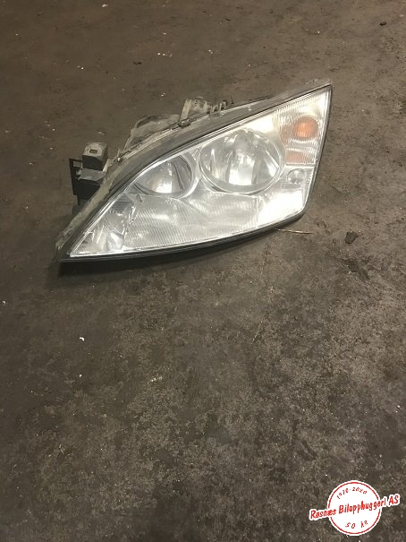Frontlykt venstre halogen til Ford Mondeo 2001-2007 (Type III) (FORD|1S7113006AL|)