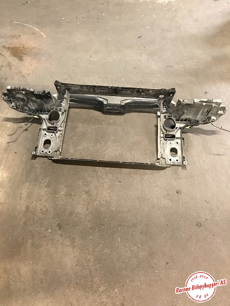 Frontplate til VW Touareg 2003-2007 (Type I, Fase 1)  (VOLKSWAGEN|)