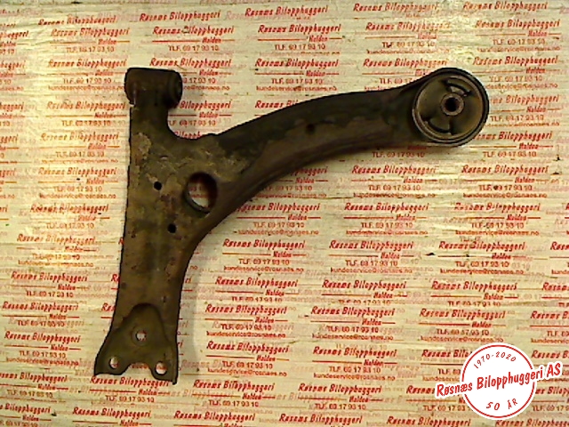 Bærebru høyre foran nedre til Toyota Avensis 2003-2008 (Type II) (TOYOTA|)