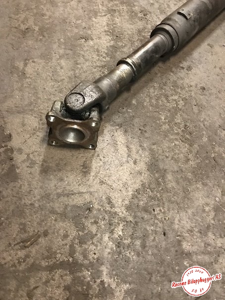 Mellomaksel fremre til Toyota Land Cruiser 120 2002-2009  (TOYOTA|)