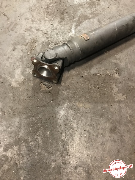 Mellomaksel fremre til Toyota Land Cruiser 120 2002-2009  (TOYOTA|)