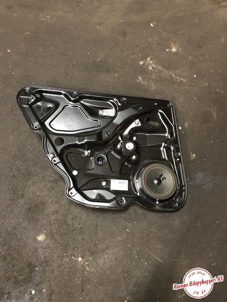 Ruteheis til VW Passat 2005-2010 (B6) (B6) (VOLKSWAGEN|3C4839755H|)