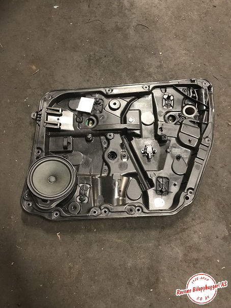 Ruteheis til Mercedes B-Klasse 2011-2018 (W246) (W246) (MERCEDES|A2467200279|)