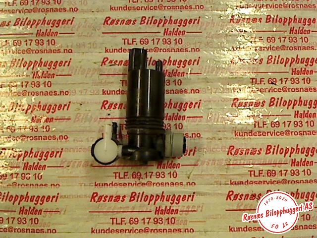 Spylerpumpe foran til Ford Fiesta, 2013-2017 (Type VI, Fase 2)  (FORD|8A6117K624AB)