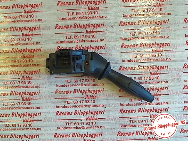 Bryter blink til Ford Fiesta 2013-2017 (Type VI, Fase 2)  (FORD|8A6T13335BC|)