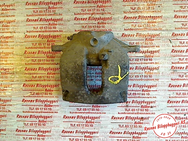 Bremsecaliper venstre foran til Mercedes C-Klasse, 2011-2014 (Fase 2) (W204) (W204) (MERCEDES|)