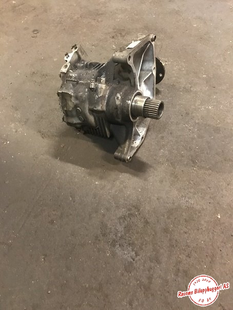 Girkasse 4WD fordelingskasse til Nissan X-Trail, 2002-2007 (T30) (T30) (NISSAN|8H513)