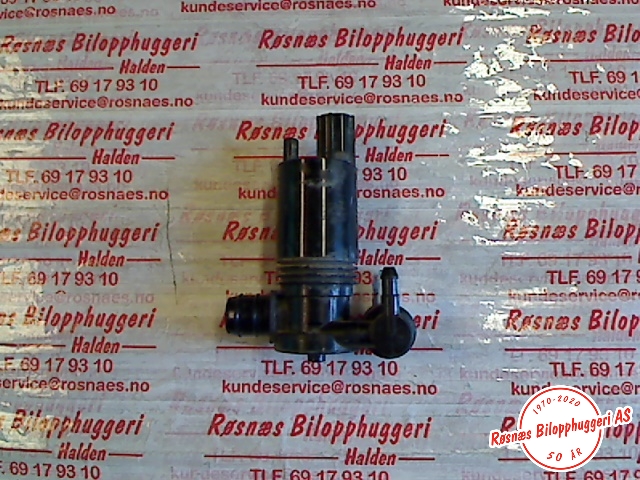 Spylerpumpe foran til Volvo V40, 2012-2019  (VOLVO|)