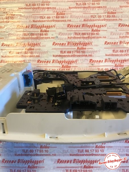 Tak konsoll til Audi A4 2007-2014 (Type IV) (B8) (B8) (AUDI|8T0947135BF|)
