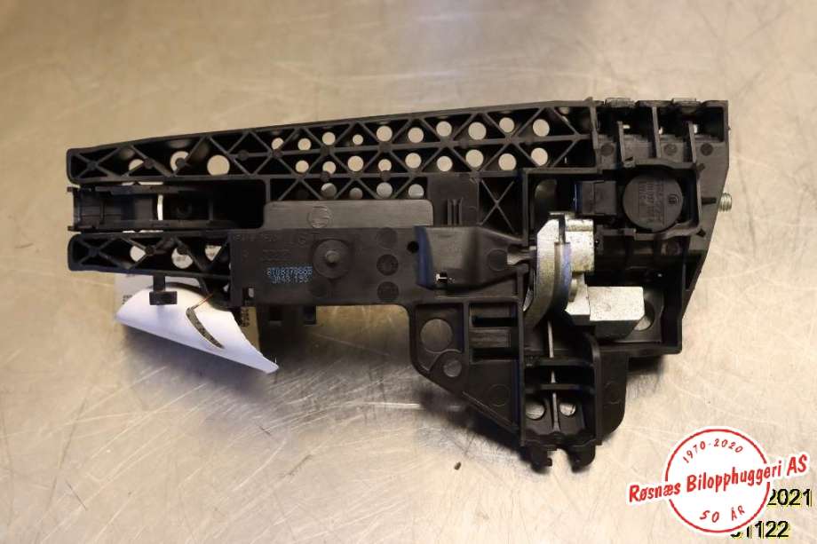 Dørhåndtak utv høyre foran til Audi A4 2007-2014 (Type IV) (B8) (B8) (AUDI|8T0837205A||8T0837885)