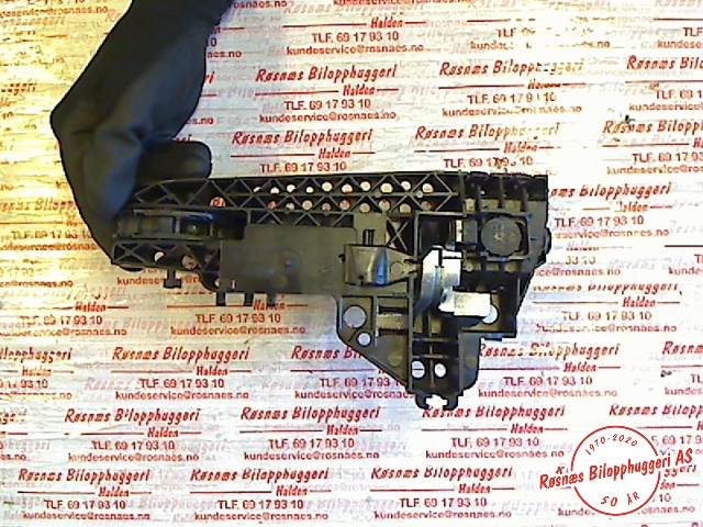 Dørhåndtak utv høyre bak til Audi A4 2007-2014 (Type IV) (B8) (B8) (AUDI|8T0837205A||8T0837885)