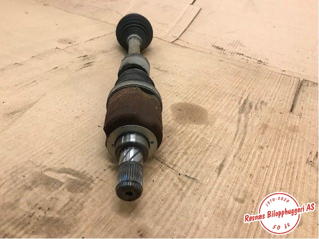 Drivaksel venstre foran til Renault Megane, 2009-2016 Type III  (RENAULT|8200966862)