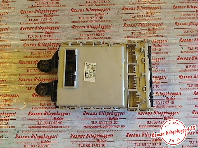 Sikringsboks til Toyota Avensis 2009-2015 (Type III, Fase 1) (TOYOTA|8273005160B|)